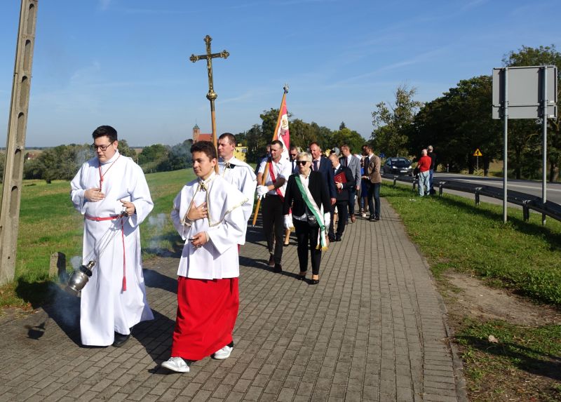 Dożynki i odpust. Rolnicy podziękowali za plony [ZDJĘCIA]
