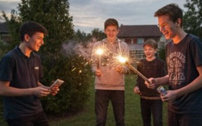 Nie tylko 31 grudnia. Za odpalanie fajerwerków w innych dniach grozi wysoki mandat