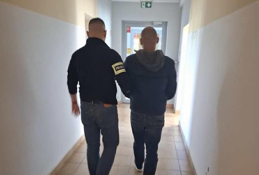 40-latek zatrzymany z amfetaminą. Może usłyszeć kolejne zarzuty