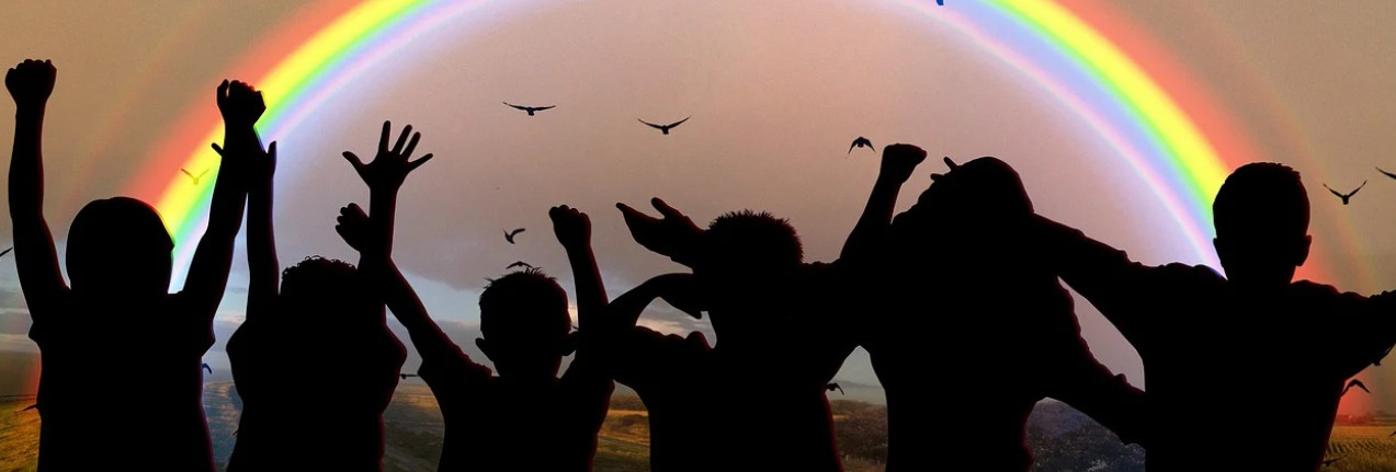 Wspieraj dzieciństwo mocy bez przemocy. Policja apeluje o reagowanie na krzywdę najmłodszych