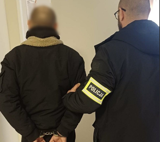 Sądowe wyroki do odsiadki. Policjanci z Pelplina zatrzymali poszukiwanych
