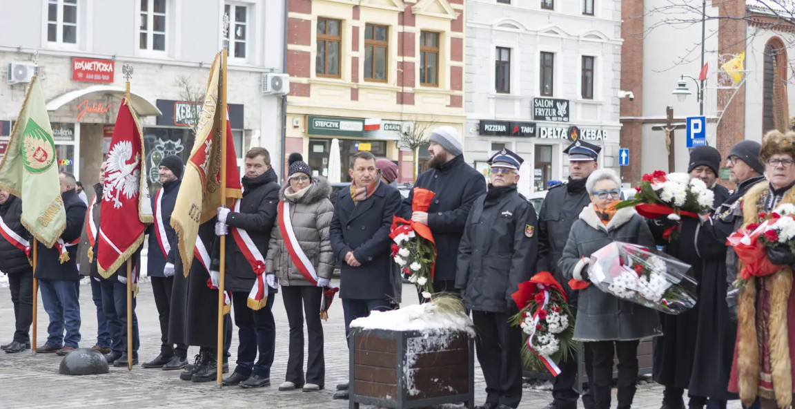 Szlakiem Frontu Pomorskiego. Symboliczne zaślubiny z morzem