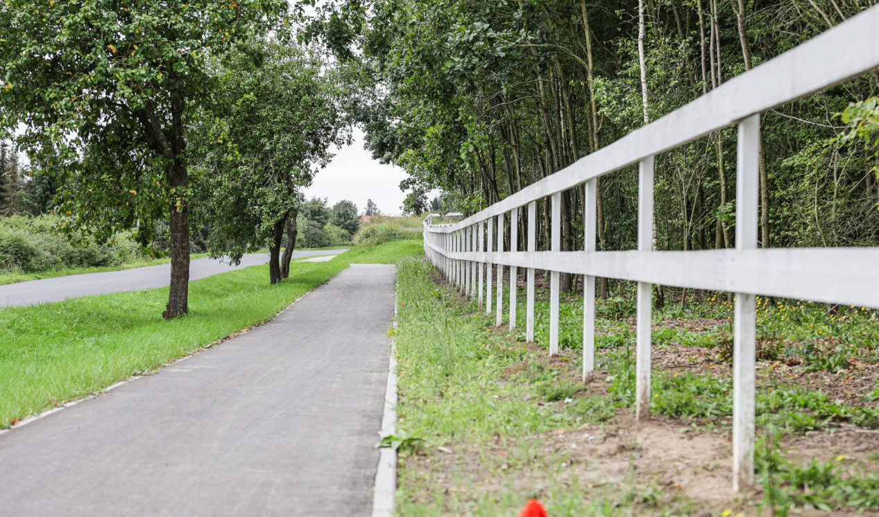 Nowa ścieżka rowerowa w gminie Świecie. Ponad dwa kilometry trasy w pierwszym etapie inwestycji