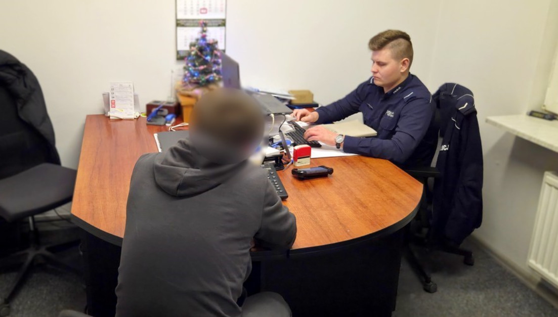 Pobierał paliwo z maszyn