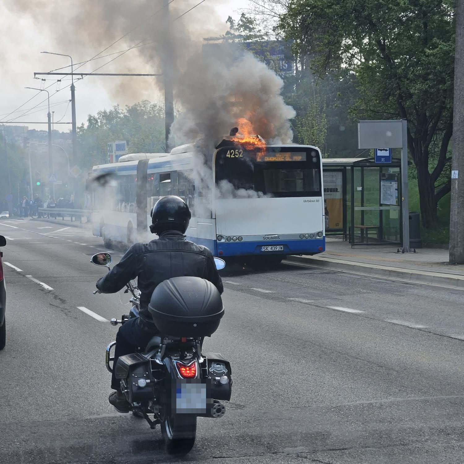 Pożar autobusu w Gdyni! Utrudnienia w ruchu