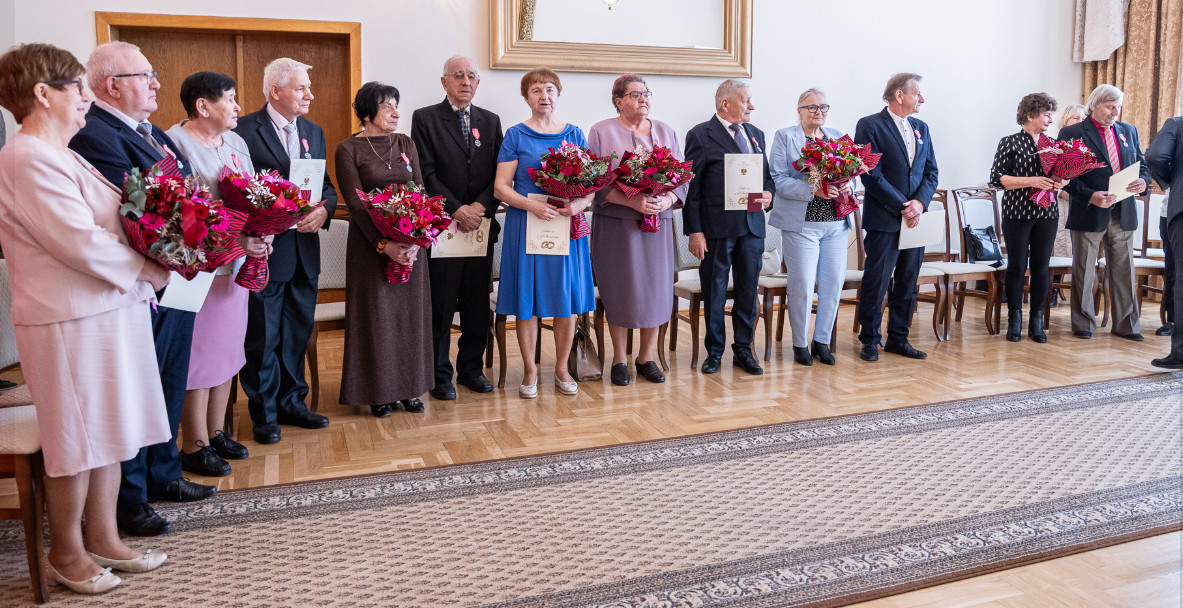 Przeżyli razem 50 lat. Osiem par świętowało Złote Gody