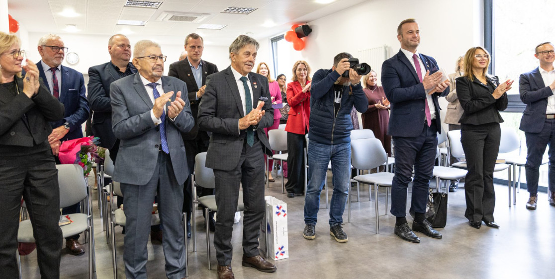 Dekada z książką. Miejska Biblioteka Publiczna świętuje 10-lecie nowej siedziby