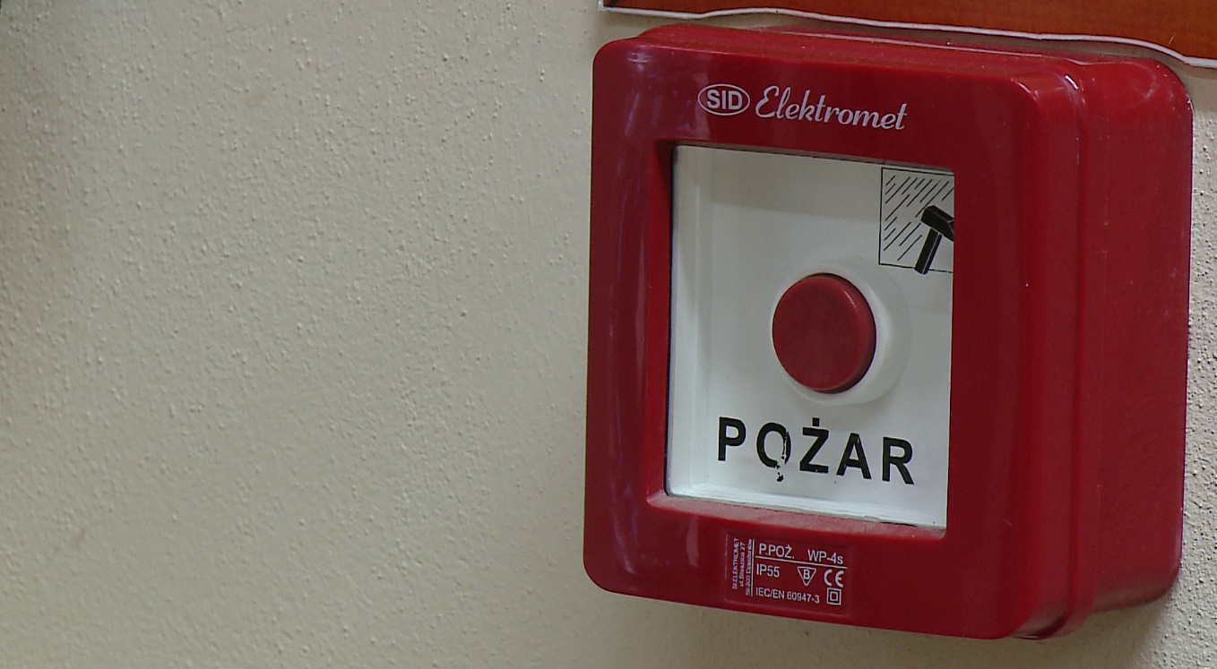 Pożar piwnicy w powiecie starogardzkim. Pięć zastępów straży w błyskawicznej akcji