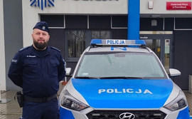 Dachowanie na DW222. Kierowca miał blisko 3 promile alkoholu