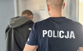 Ukradł kawę i walentynkowe prezenty. 38-latek usłyszał zarzuty