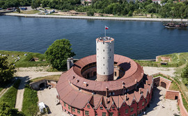 Hełm wróci na wieżę. Inwestycja w Twierdzy Wisłoujście