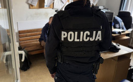 Poszukiwany 24-latek zatrzymany. Wpadł, bo ukradł 200 czekolad za 4300 zł