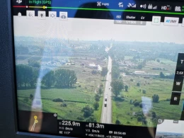 Policja kontrolowała kierowców z użyciem drona. Posypały się mandaty