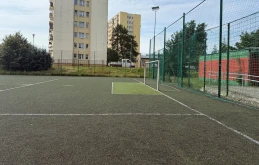 Inwestycja w infrastrukturę sportową. Jak zmieni się boisko?
