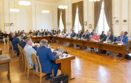 Budżet gminy do korekty. Miliony na drogi, sport i mieszkalnictwo