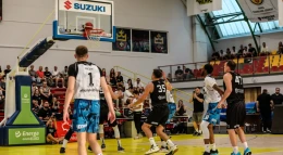 Derby Kociewia znów rozgrzeją halę. SKS zmierzy się z Decką Pelplin