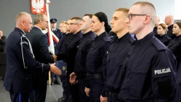 Będą nowi policjanci w powiecie. Radość na komendzie
