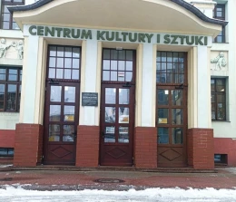 Konkurs plastyczny w tematyce przyszłości. Uczniowie mogą stworzyć wizję świata ludzi i robotów