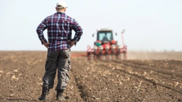 Zwrot podatku za paliwo rolnicze. Ruszył nabór wniosków dla producentów rolnych