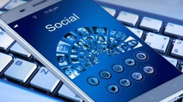 Walka z przestępczością internetową. Jak chronić się przed oszustwami online?