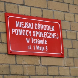 Świadczenie rodzicielskie z nowymi zasadami. Sprawdź, czy masz prawo do wydłużenia okresu wsparcia