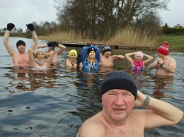 Fani kąpieli w zimnej wodzie zainaugurują sezon na morsowanie! 
