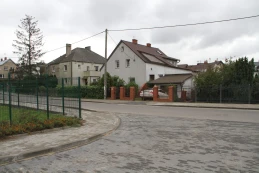 Inwestycja zakończona! Mieszkańcy długo czekali na remont tej ulicy