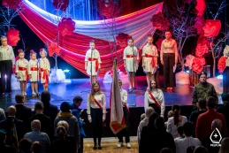 Występy artystyczne, przemarsz i wspólna modlitwa. Obchody Święta Niepodległości w Pelplinie [ZDJĘCIA]