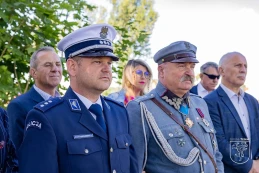 Uroczystości patriotyczne zgromadziły mieszkańców i delegacje. Oddano hołd zamordowanemu żołnierzowi