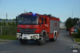 Pożar hali w Gdańsku. Na miejsce udali się m.in. strażacy z powiatu wejherowskiego. Przyczyny wyjaśniać będzie m.in. ABW
