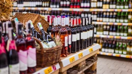 Konsultacje w sprawie nocnej sprzedaży alkoholu. Urząd czeka na głosy mieszkańców