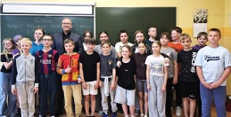Wzruszające spotkanie z literaturą. Prezydent czytał uczniom w SP 4