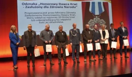 Oddał 20 litrów krwi. Policjant w gronie zasłużonych krwiodawców