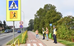 Kontrola przejść dla pieszych w Starogardzie. Policja i GDDKiA wspólnie na straży bezpieczeństwa