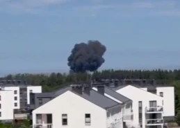 Na lotnisku w Gdyni rozbił się wojskowy samolot. Pilot zginął na miejscu
