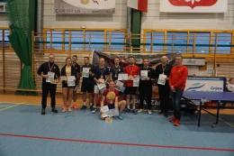 Zacięta rywalizacja i sportowe emocje. Badmintoniści walczyli o zwycięstwo