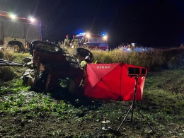 Tragedia podczas prac polowych. Kierowca przygnieciony przez maszynę