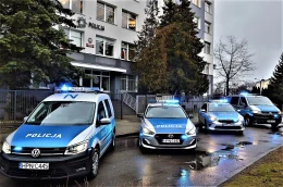 Wykorzystał seksualnie małoletniego. Policjanci rozpoznali go, kiedy jechał samochodem