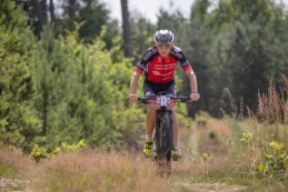 Wygrana w prestiżowych zawodach MTB. Zawodnik sięgnął pewnie po zwycięstwo