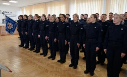 Nowi policjanci w Świeciu. Czworo funkcjonariuszy zasiliło lokalną komendę
