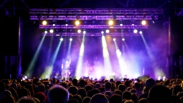 Muzyka, która wciąż elektryzuje. Wyjątkowy koncert z okazji 30-lecia na scenie
