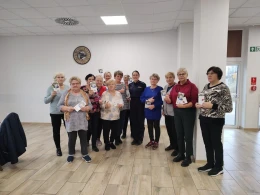 Seniorzy uczą się, jak nie dać się oszukać