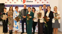 Święto edukacji w Śliwicach. Wójt wręczył wyróżnienia nauczycielom i dyrektorom szkół