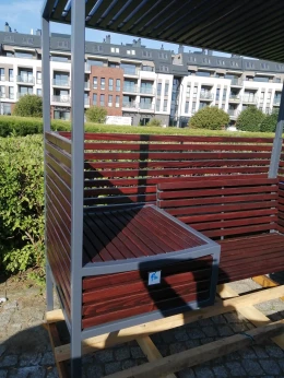 Ławka dla matek karmiących w Tczewie. Gdzie ją zainstalowano?