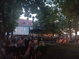 Seans na świeżym powietrzu. Kino w parku w Tczewie!