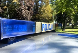 Nie miał prawa jazdy, chciał zaimponować znajomym. Zauważył to policjant