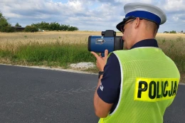Miał 5 zakazów prowadzenia, a znowu wsiadł za kółko i... wpadł