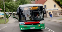 Dodatkowe autobusy na Wszystkich Świętych. MZK uruchamia specjalne linie do cmentarzy