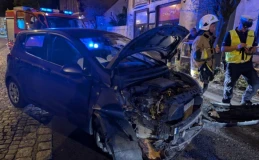 Zmęczenie za kółkiem. 77-latka z Czarnej Wody uderzyła w drzewo w Czersku