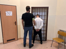 Uwierzył w internetową inwestycję. Stracił oszczędności życia